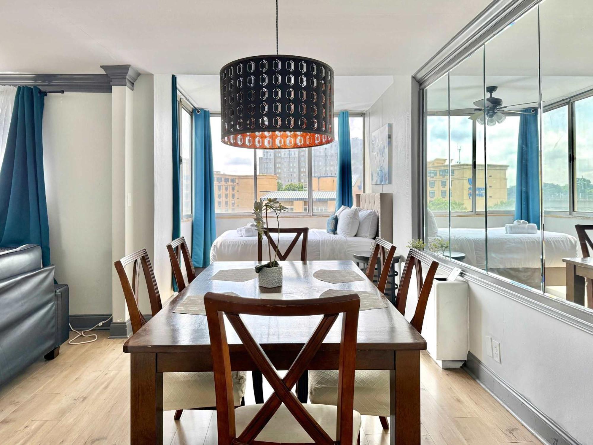 Downtown 24H Concierge 3 Bds 2Br Onsite Parking Lm706 Apartment Атланта Екстериор снимка